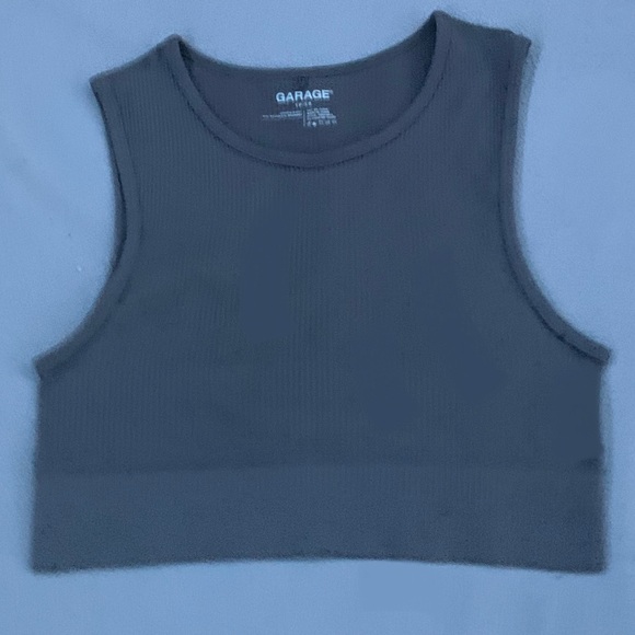 Garage Tops - Grey sleeveless crop top
